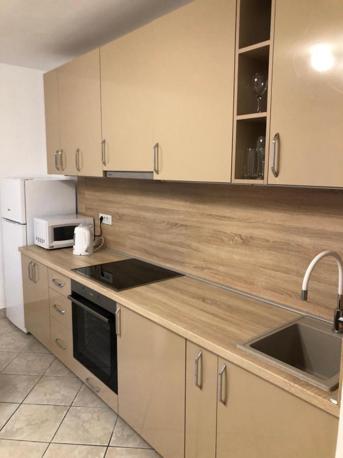 Apartmani Lime Petrovac المظهر الخارجي الصورة