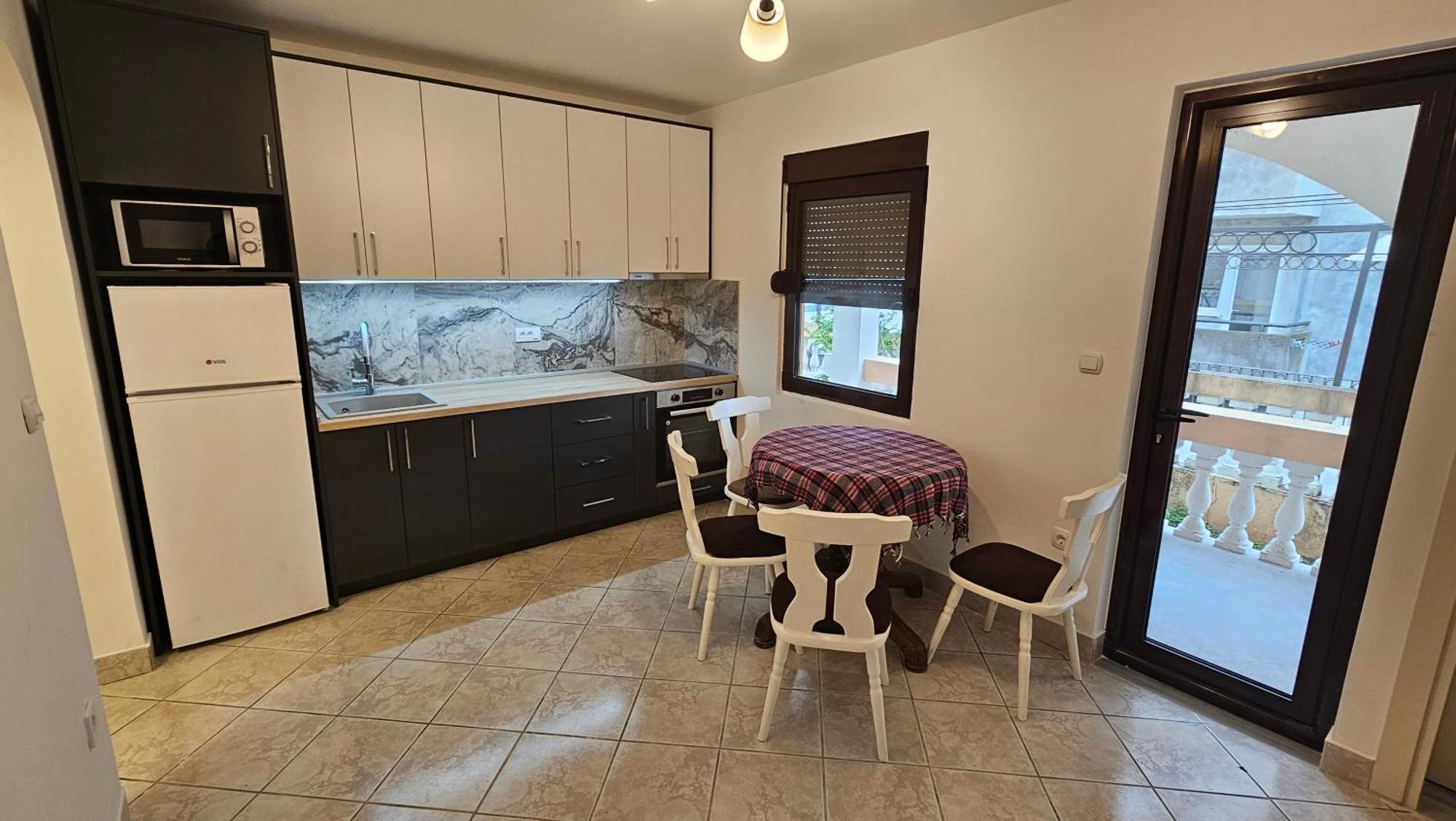 Apartmani Lime Petrovac المظهر الخارجي الصورة