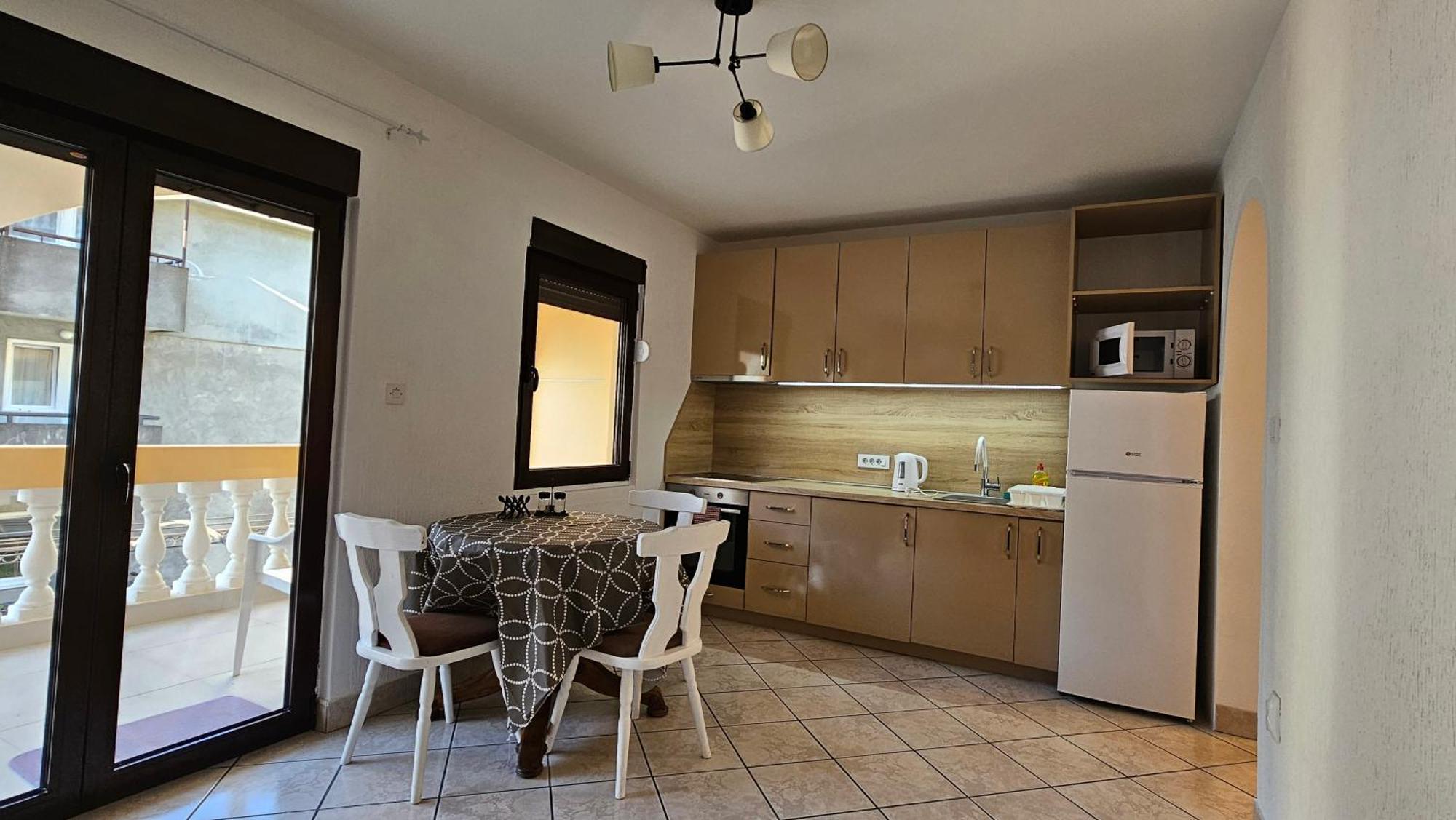 Apartmani Lime Petrovac المظهر الخارجي الصورة