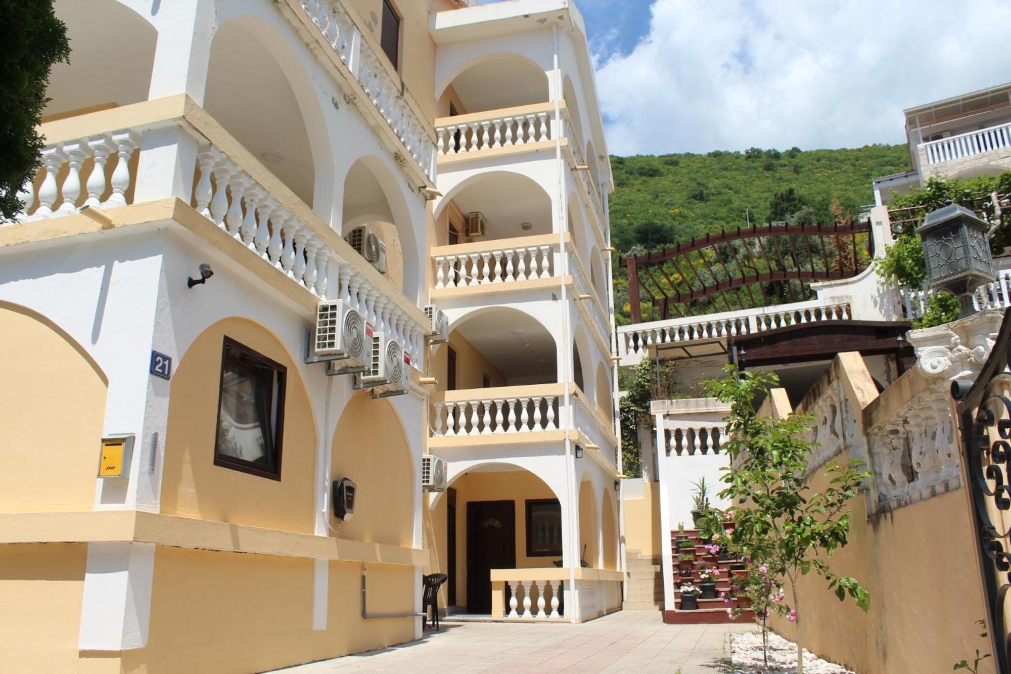 Apartmani Lime Petrovac المظهر الخارجي الصورة